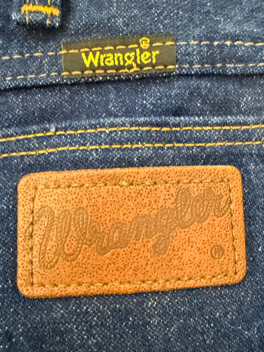 VTG 2002 Wrangler 945NAV Cowboy Cut Rigid Jeans 33x32 Fits 30x31 USA Dark Wash - Picture 5 of 13